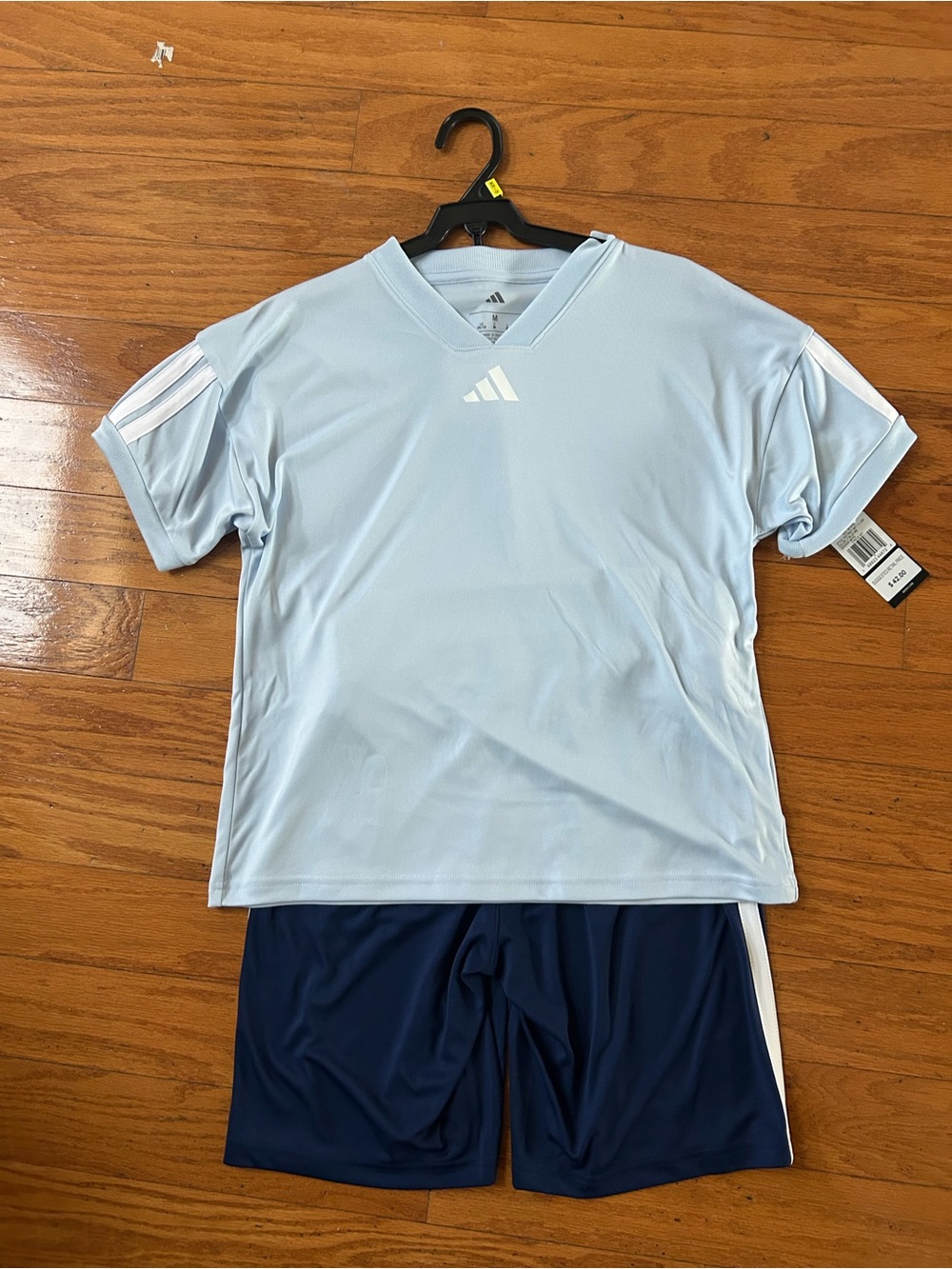 NWT adidas kids 2pcs Active Set size M 10/12